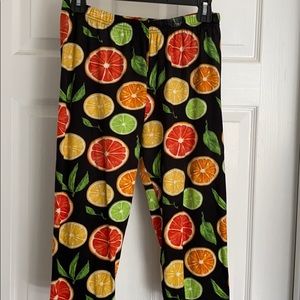 Knee length leggings